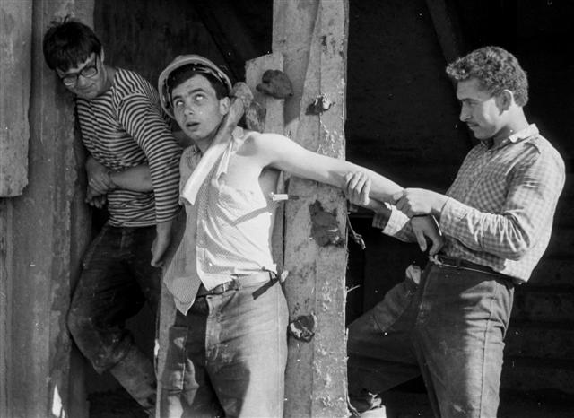 замочил замочил