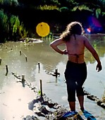 а ну ка проплыви здесь